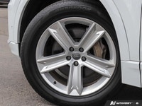 2019 Audi Q8 Progressive AWD. EXTRA CLEAN WELL KEPT, LOADED WITH NAVIGATION, 360 VIEW CAMERA, PANORA... (image 8)