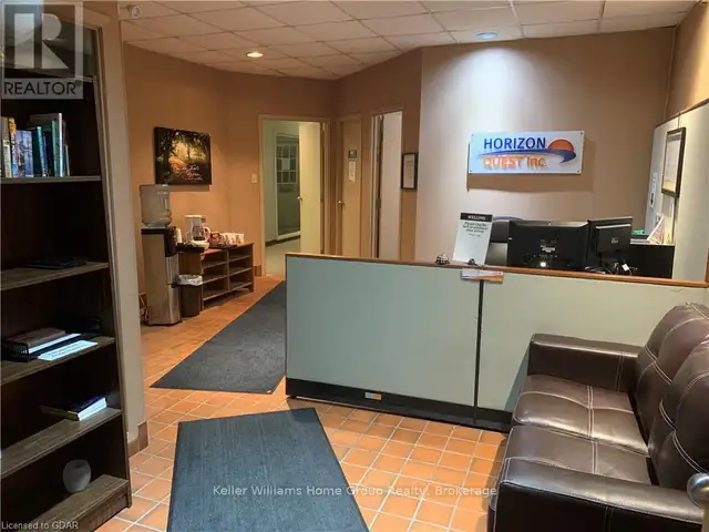 C - 265 BRIDGE STREET Centre Wellington (Fergus), Ontario in Commercial & Office Space for Rent in Oakville / Halton Region - Image 4