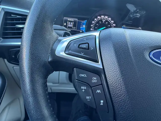 2024 Ford Edge Titanium5823838737354035225