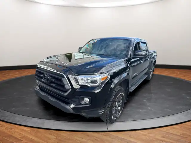 2022 Toyota Tacoma GREAT ON FUEL! HATCHBACK! BACK UP CAMERA!