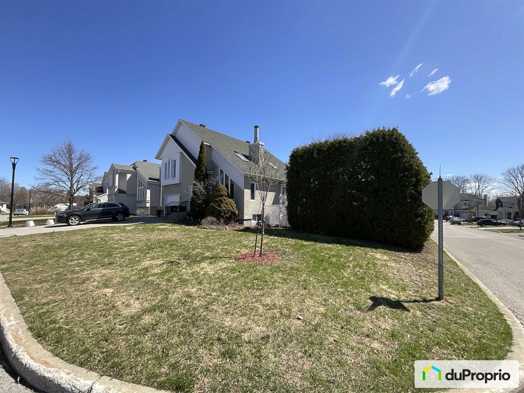 $911,000 - 2 Storey for sale in Boisbriand — photo 2