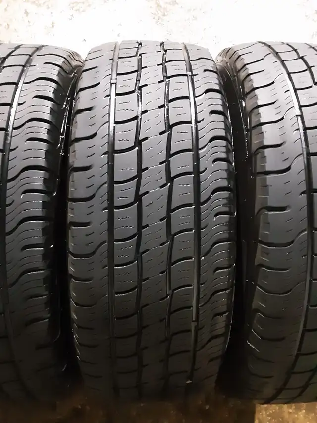 235 65 17 Motomaster Total Terrain - HYUNDAI SANTA FE OEM RIMS | Tires ...