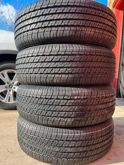 235/65/17,Yokohama Avid All Season Tires All Set 20KM Use Only Come With Brand New Vehicle Change Wi...