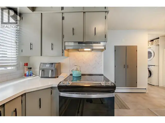 1879 Jennens Road West Kelowna, British Columbia in Houses for Sale in Penticton - Image 35