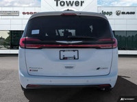 This Chrysler Pacifica Hybrid delivers a 3.6L V6 ETORQUE engine powering this Variable transmission.... (image 5)
