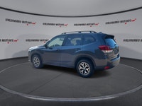 // ACCIDENT FREE!! // This 2023 Subaru Forester Touring is a well-equipped used SUV offered by Haldi... (image 5)