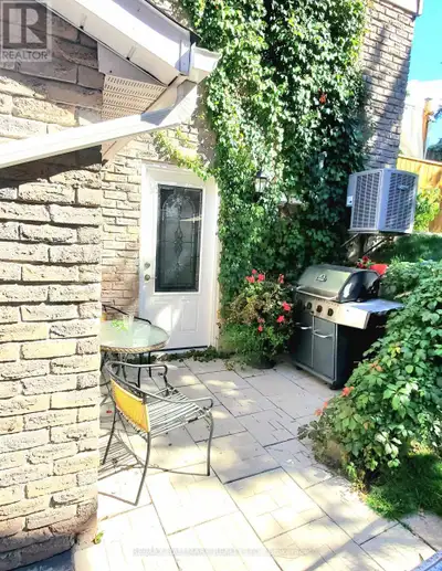 Beautiful and Super bright walkout newly built one big bedroom. Big windows, Separate entrance, big...