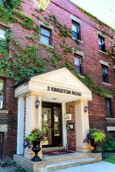 The Beaches Apartments for Rent - 2-12 Kingston Road