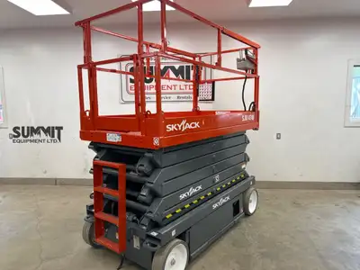 Built for warehouse maintenance, electrical, HVAC and interior construction. Fully refurbished elect...