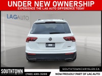2020 Volkswagen Tiguan Trendline 4Motion Experience the Volkswagen Tiguan Trendline with only 191923... (image 2)
