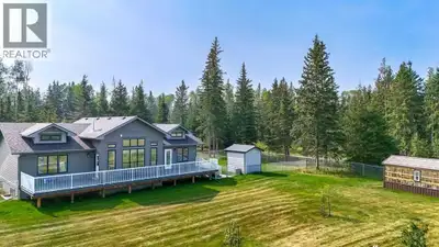 A peaceful place to call home—just 9 minutes from Rocky Mountain House. Built in 2023, this lovely p...