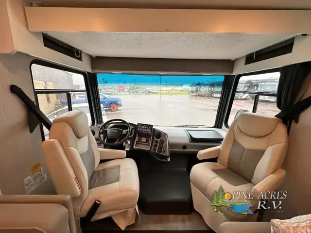 2022 Coachmen RV Pursuit 29XPS Front Bunk 11 Miles in RVs & Motorhomes in Moncton - Image 50