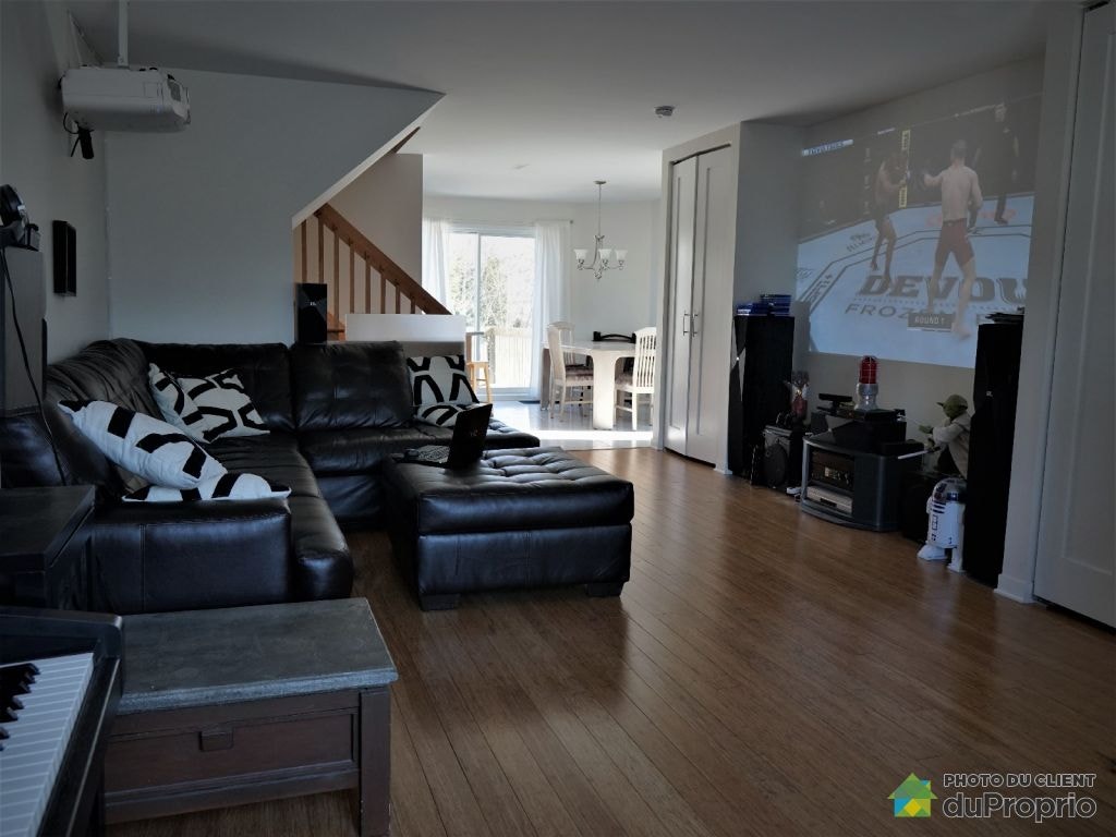 $599,000 - Semi-detached for sale in Longueuil (Vieux-Longueuil) — photo 1