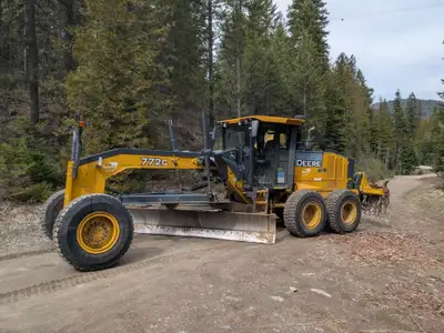 2017 JOHN DEERE 772G AWD MOTOR GRADER - John Deere PowerTech 6090HDW38 9.0 L 275 HP Engine, Meets 20...