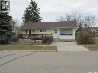 Welcome to 311 1st Str W! This beautifully updated 5 bedroom 2 bath home is conveniently located clo...