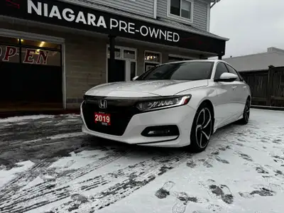2019 Honda Accord Engine: 4 Cylinder Engine 1.5L L/100Km City: 8.9 L/100Km Hwy: 6.8 Safety Equipment...
