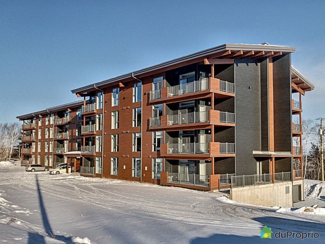$530,000 - Price Taxes Not Included - Condominium for sale — photo 1