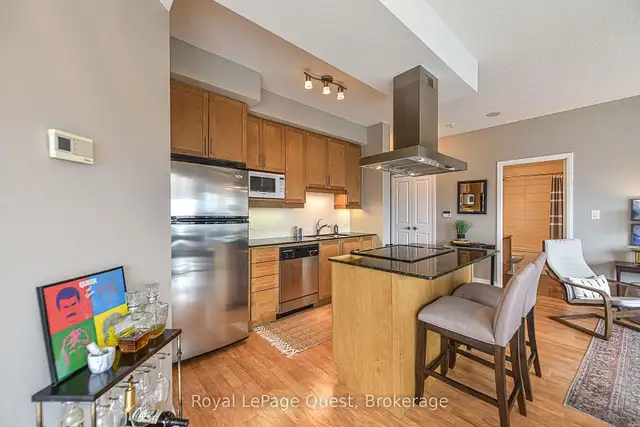 Breathtaking city views! in Houses for Sale in Mississauga / Peel Region - Image 3