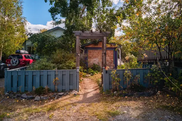 Charming Takhini Duplex! - Felix Robitaille, Realtor®63826904653315121
