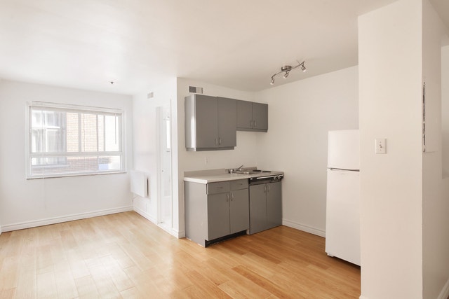 25 Avenue des Pins O — photo 3