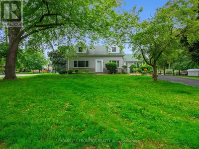 LOWER - 12 GIBSON AVENUE Toronto (Thistletown-Beaumonde Heights)
