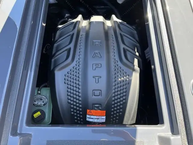 2024 Moomba Mojo in Powerboats & Motorboats in Edmonton - Image 8