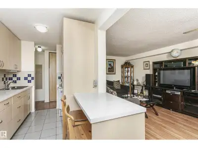 Welcome to this functional and inviting two-bedroom main floor condo! Whether you're looking to inve...