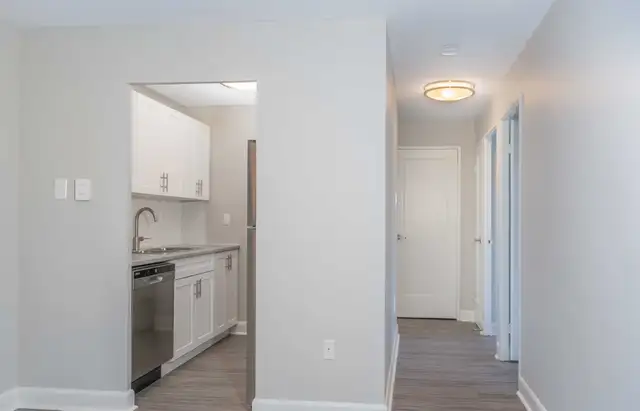 High Park Place Apartments - 2 Bedroom 1 Bathroom Apartment for  in Long Term Rentals in Sarnia - Image 7