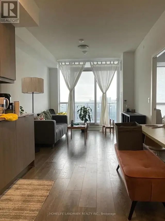 809 - 38 FOREST MANOR ROAD Toronto (Henry Farm), Ontario in Long Term Rentals in City of Toronto - Image 5