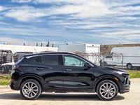 Turbocharged 1.3-litre engine for efficient performance - All-wheel drive for enhanced traction in C... (image 3)