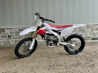 2026 YAMAHA YZ250F - 70th ANNIVERSARY $500 INSTANT CASH REBATE (shown in sale price) Plus HST Licens...