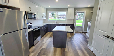 Welcome to our exquisite townhomes at 33 and 44 Berkley Drive. Situated in the north end of St Catha...