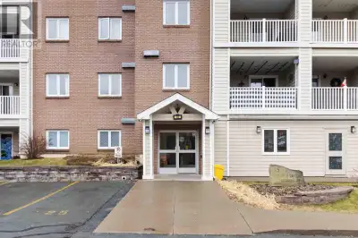 Welcome to 15 Langbrae Drive, Unit 214 one of the largest condo units in this well-managed building,...