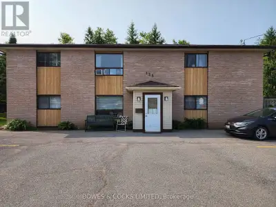 6 - 125 MARY STREET W Kawartha Lakes (Lindsay), Ontario