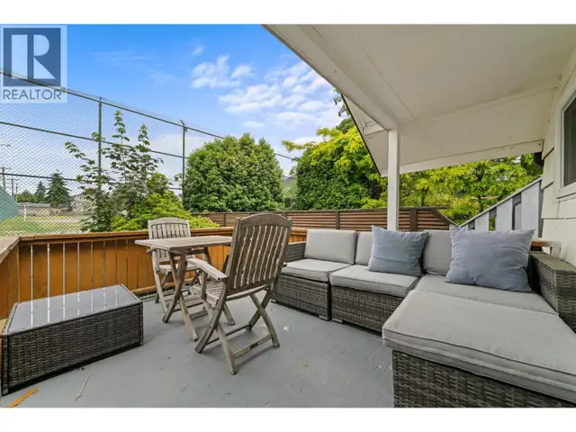 266 E 32ND AVENUE Vancouver, British Columbia in Houses for Sale in Vancouver - Image 6