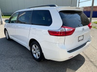 Vehicle Highlights: - Accident free - 8 passenger Very desirable Toyota Sienna LE 8 passenger has la... (image 4)