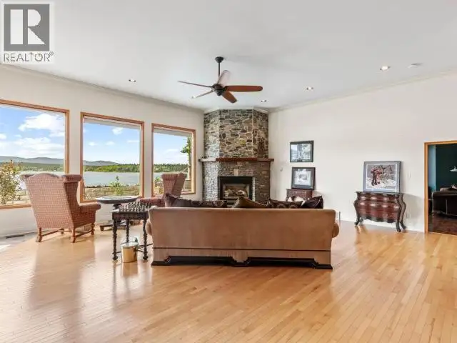 14 BAYVIEW ROAD Whitehorse South, Yukon in Houses for Sale in Whitehorse - Image 16