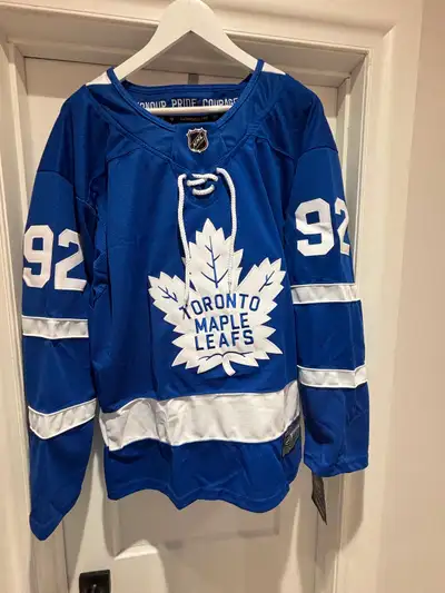 Gavin McKenna Toronto Maple Leafs jersey, View more