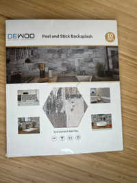 DEWOO DECORATE YOUR WALLS Peel and Stick Backsplash - NEW