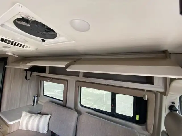 2021 Thor Motor Coach Sequence 20K in RVs & Motorhomes in Bedford - Image 27