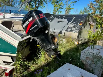 GOOD MOTOR WAS ON 18' RPINCECRAFT .. NO CONTROLS OR CABLES .. BOAT WAS WRECKED KEEP MOTOR FOR SALVAG...