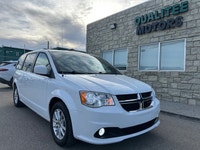 2019 DODGE GRAND CARAVAN SXT STOW N GO! NO ACCIDENTS, NO CLAIMS WITH GREAT SERVICE HISTORY! QualiTee... (image 2)