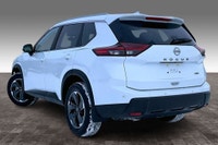 Remote Start,pro Pilot Assist,power Liftgate,intelligent Lane Intervention,panoramic Moonroof,heated... (image 2)
