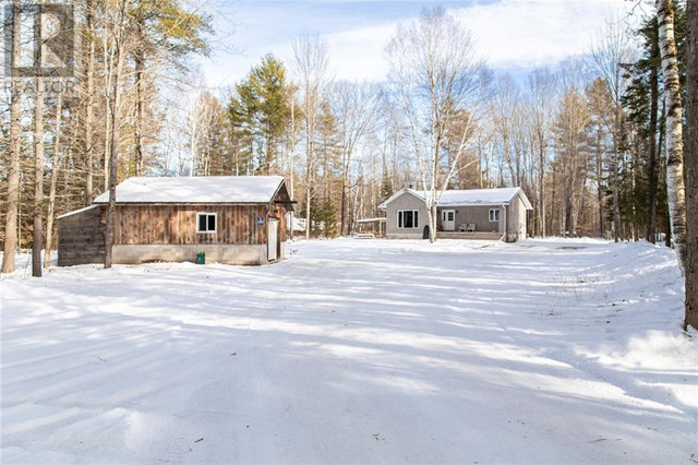 8158 PALMER ROAD Combermere, Ontario in Houses for Sale in Trenton - Image 2