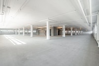 Bienvenue au 6750 avenue Esplanade, Votre nouvelle destination pour cultiver les idées Bureaux loft... (image 4)