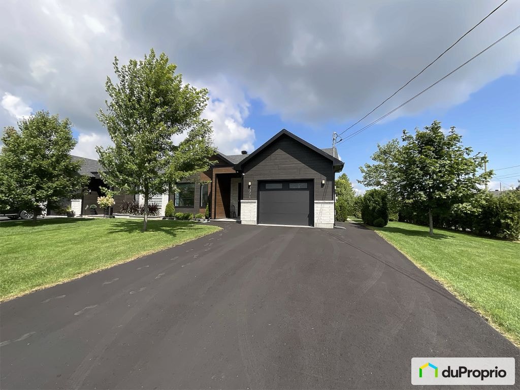$589,000 - Semi-detached for sale in Sherbrooke (Rock Forest) — photo 1