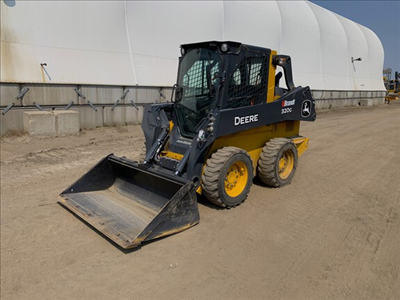 Hours: 458 | Location: Regina, SK, CA | Buckets: General Purpose Bkt; Operators Station: Cab w/ AC;...