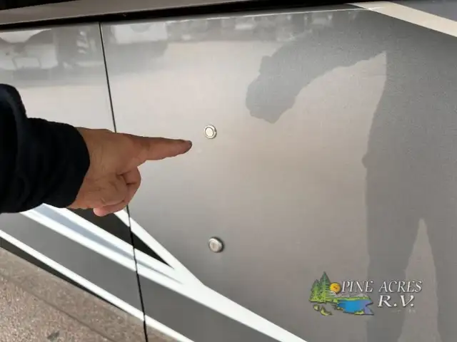 2024 Entegra Coach Anthem 44D 450 h.p. / 1250 ft-Lbs of Torque in RVs & Motorhomes in Moncton - Image 59