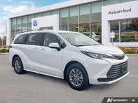 This Toyota Sienna delivers a Gas/Electric I-4 2.5 L/152 engine powering this Variable transmission.... (image 6)