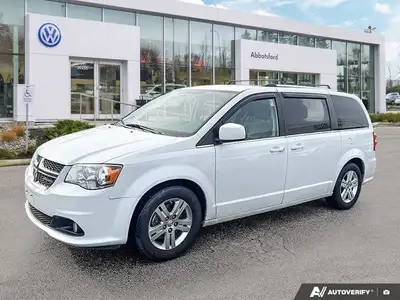 This Dodge Grand Caravan boasts a Regular Unleaded V-6 3.6 L/220 engine powering this Automatic tran...